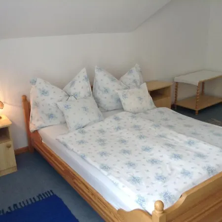 Guest house Vili Apartmanhaz Keszthely
