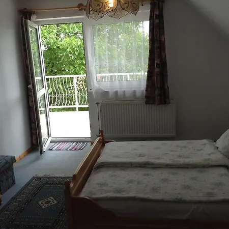 Apartmanhaz Pensiune Keszthely