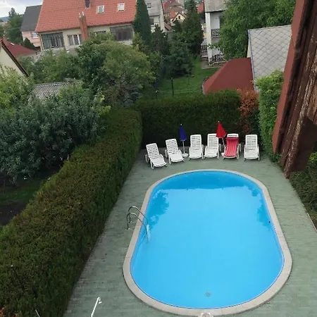 Guest house Vili Apartmanhaz